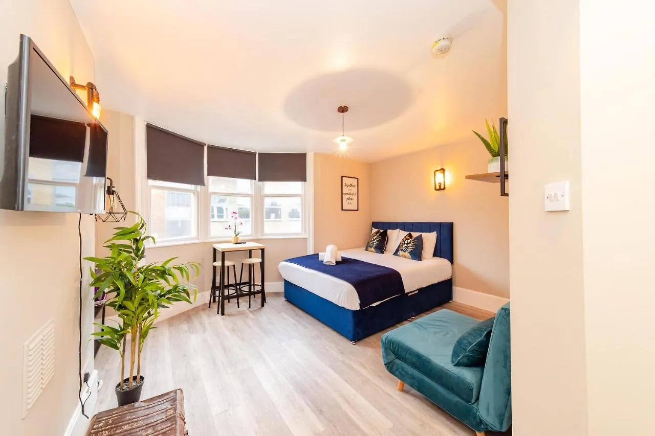 Flash Sale Super Central Studio I Next To Brighton Seafront I King Size Bed I Ms19 0*,  United Kingdom
